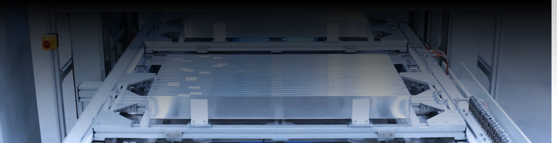 battery-banner-battery-top-d