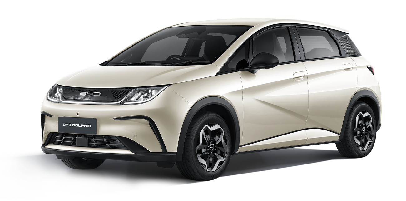 Rear-side view of BYD NEW DOLPHIN Standard Range 435 km in Coastal Cream
